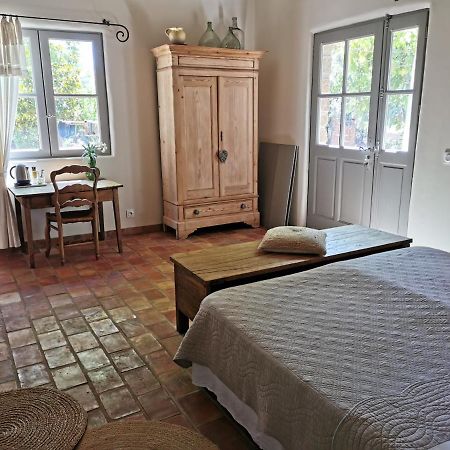 Les Anes De Petit Jean Hotel Pierrefeu-du-Var Luaran gambar