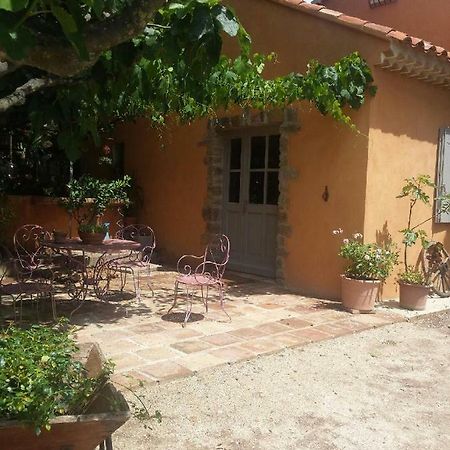 Les Anes De Petit Jean Hotel Pierrefeu-du-Var Luaran gambar