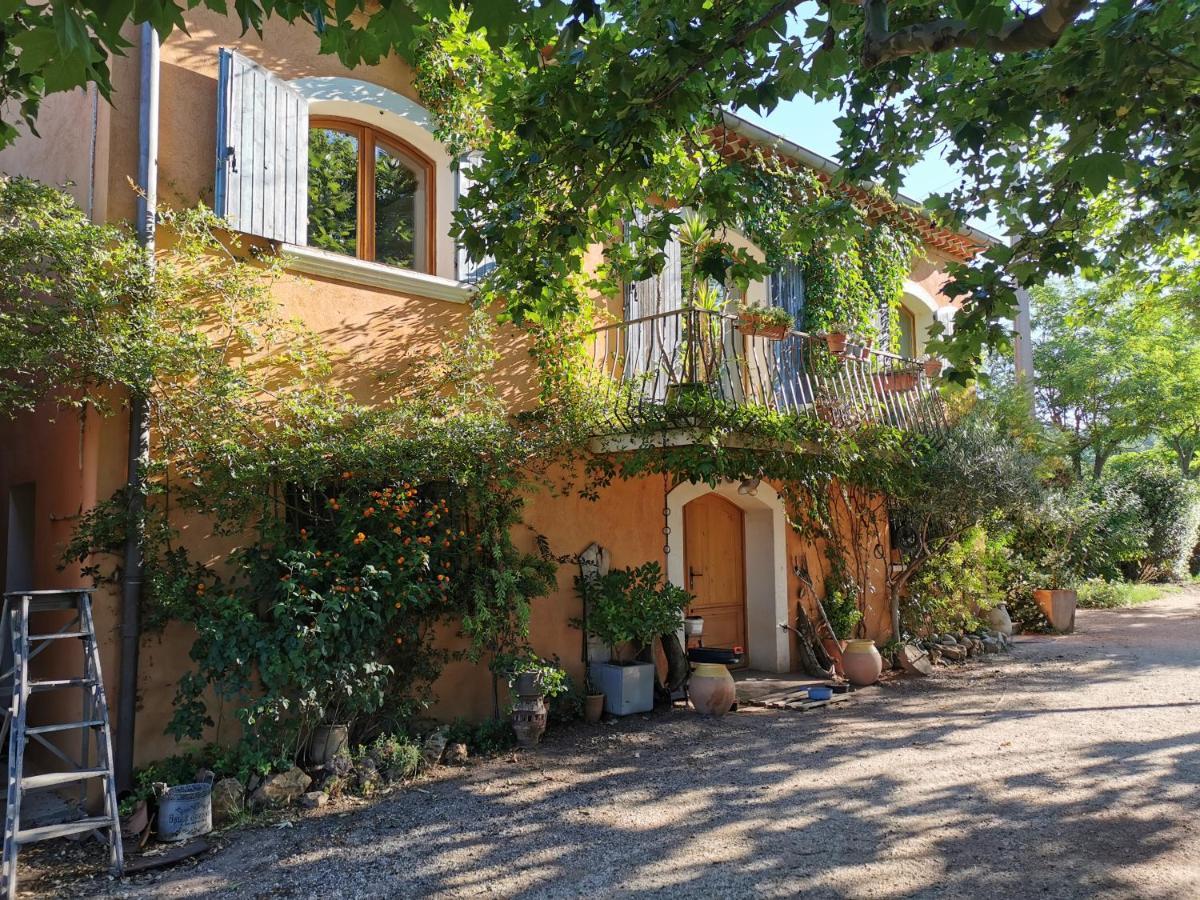 Les Anes De Petit Jean Hotel Pierrefeu-du-Var Luaran gambar